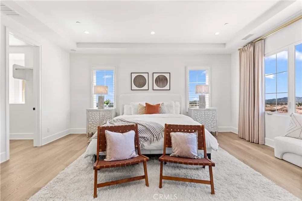131 Summerland Irvine, CA 92602