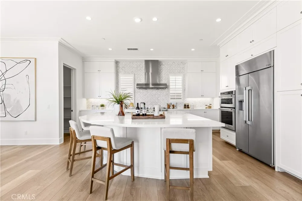 131 Summerland Irvine, CA 92602