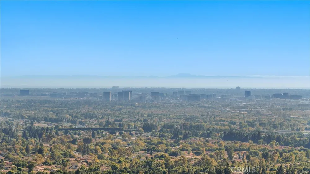 131 Summerland Irvine, CA 92602