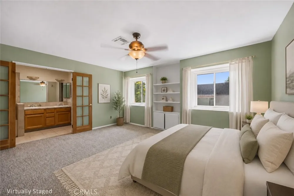 17943 Magnolia Boulevard #16 Encino, CA 91316