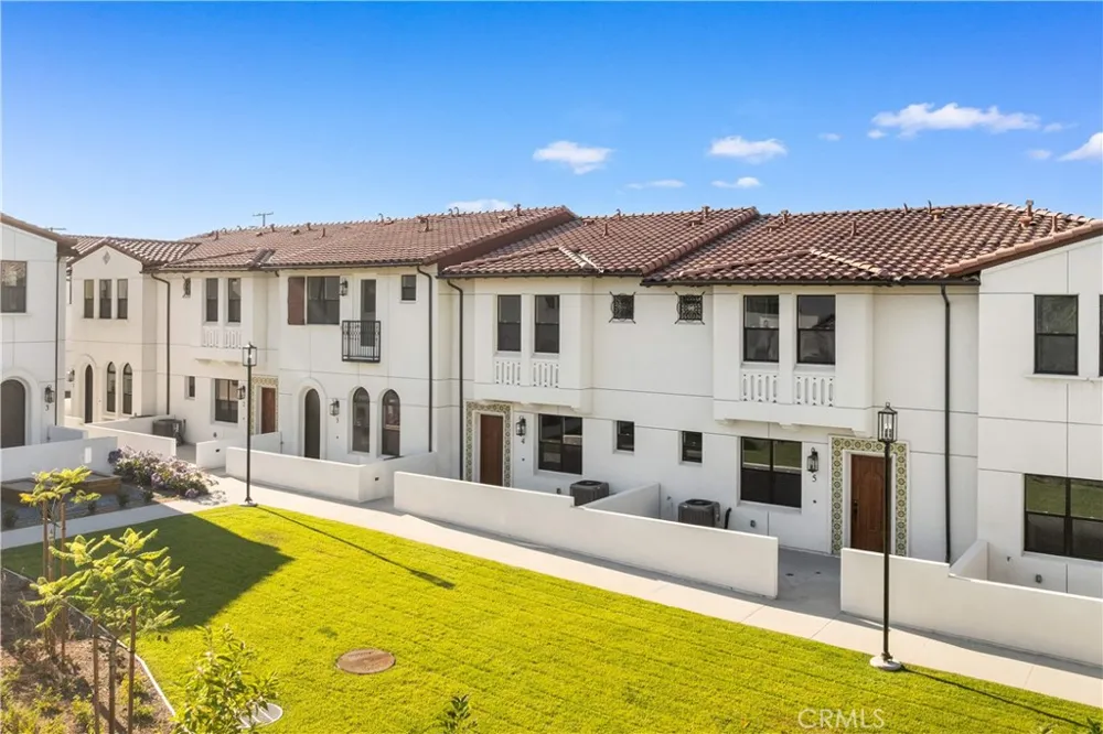 200 New Avenue #3 Monterey Park, CA 91755