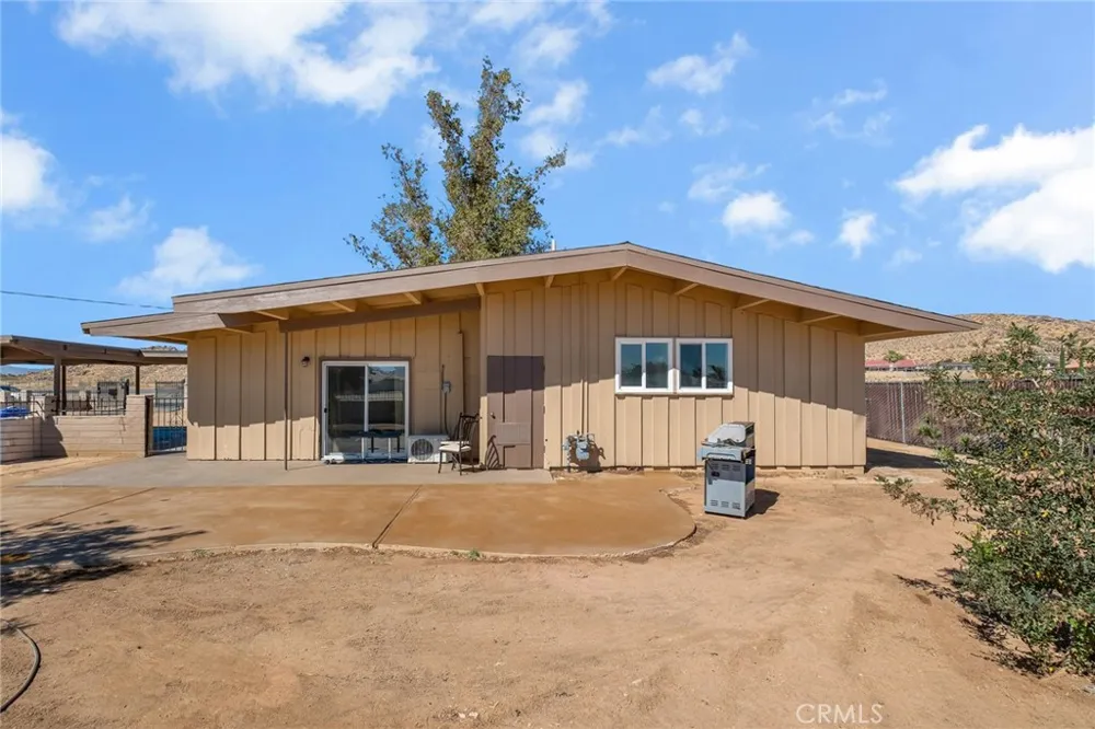 20660 US Highway 18 Apple Valley, CA 92307