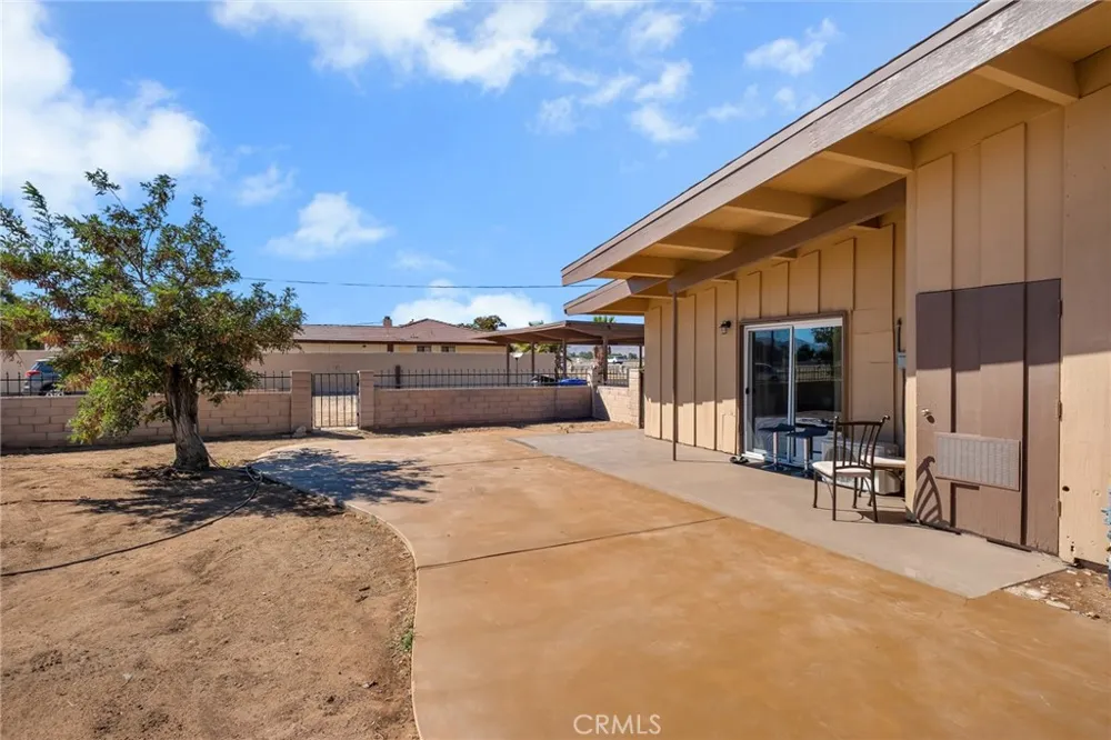 20660 US Highway 18 Apple Valley, CA 92307