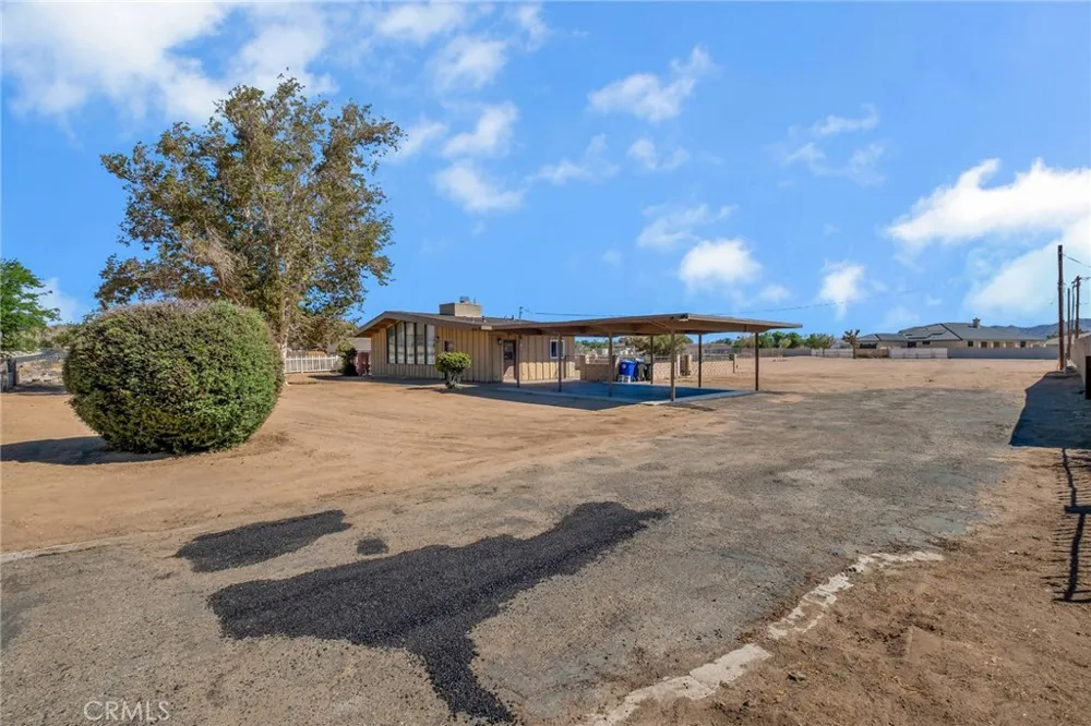 20660 US Highway 18 Apple Valley, CA 92307
