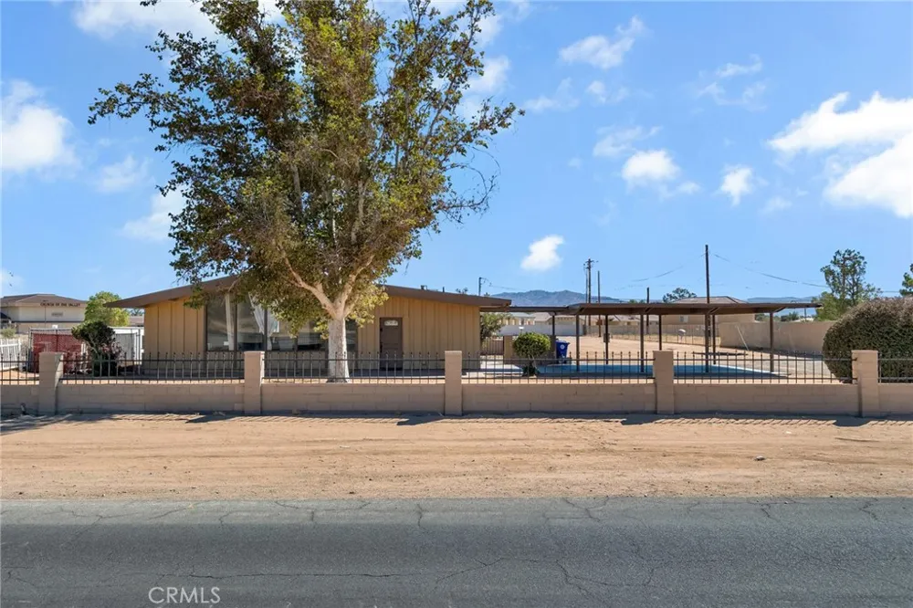 20660 US Highway 18 Apple Valley, CA 92307