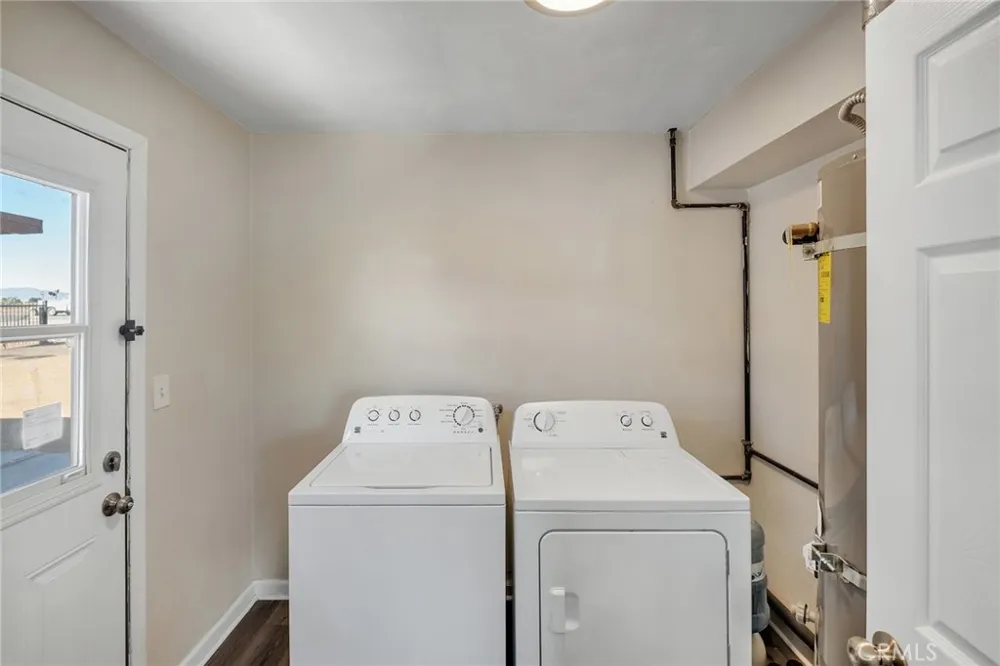 20660 US Highway 18 Apple Valley, CA 92307