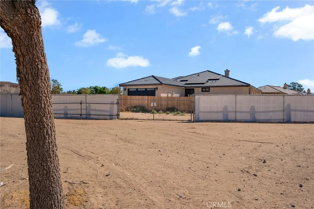 20660 US Highway 18 Apple Valley, CA 92307