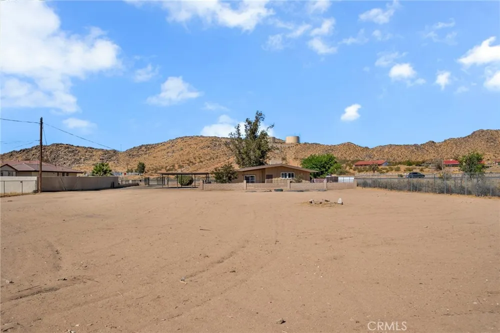 20660 US Highway 18 Apple Valley, CA 92307