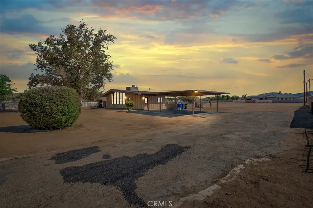 20660 US Highway 18 Apple Valley, CA 92307