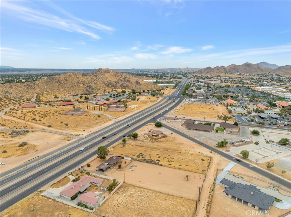 20660 US Highway 18 Apple Valley, CA 92307