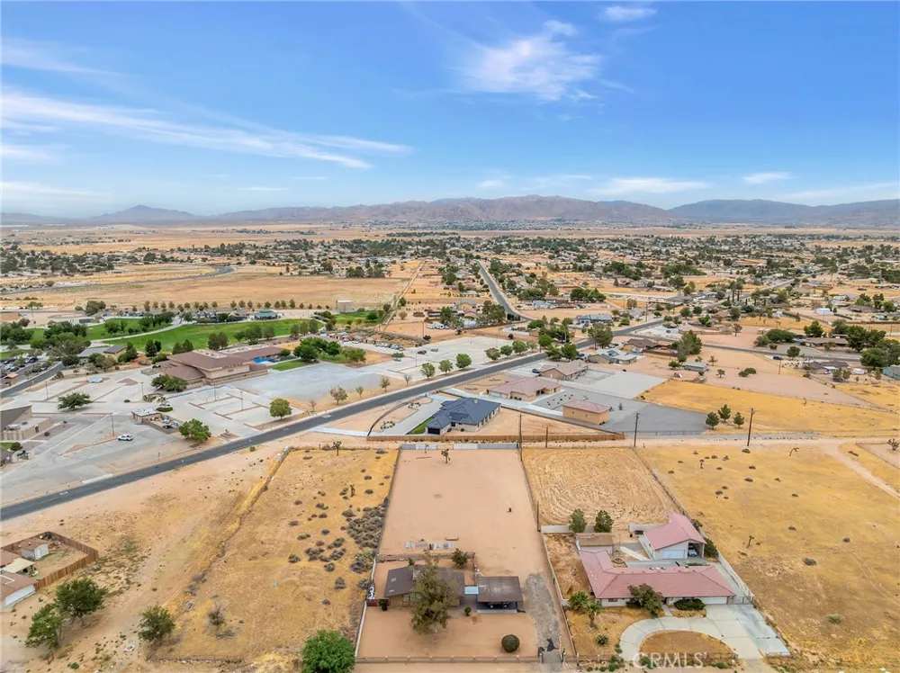 20660 US Highway 18 Apple Valley, CA 92307