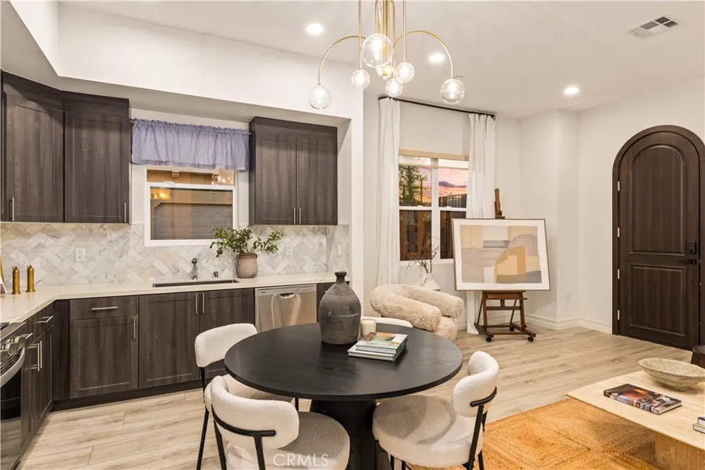 200 New Avenue #2 Monterey Park, CA 91755
