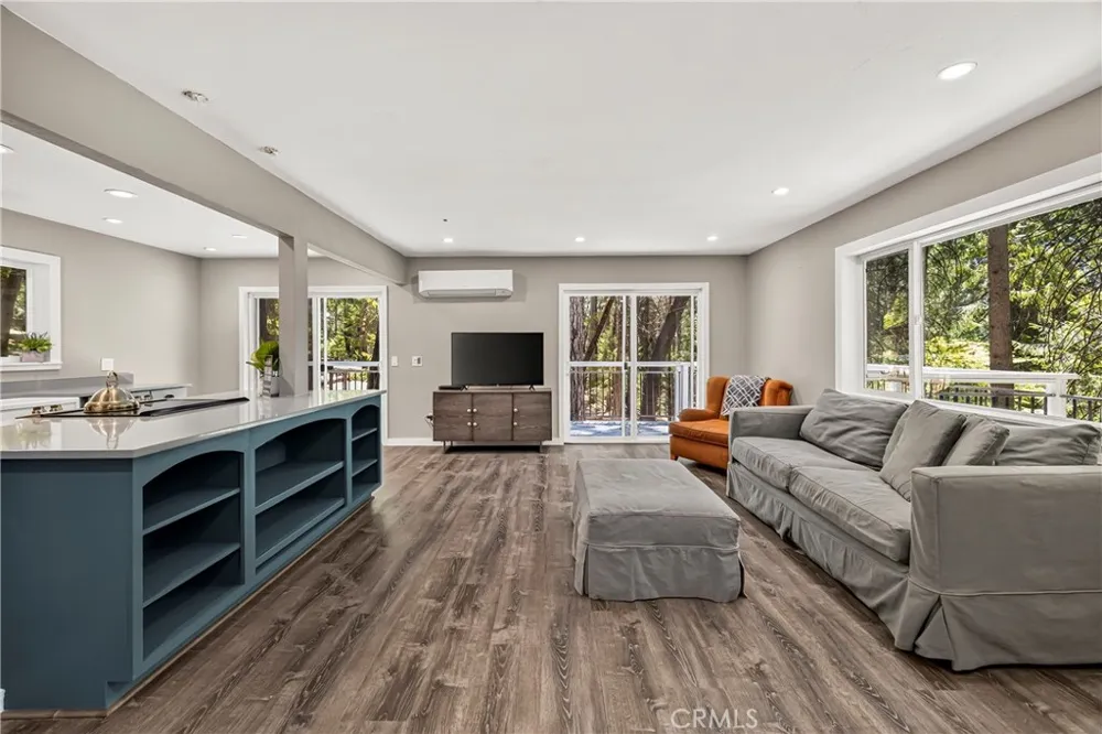 5082 Pine Forest Ranch, CA 95942
