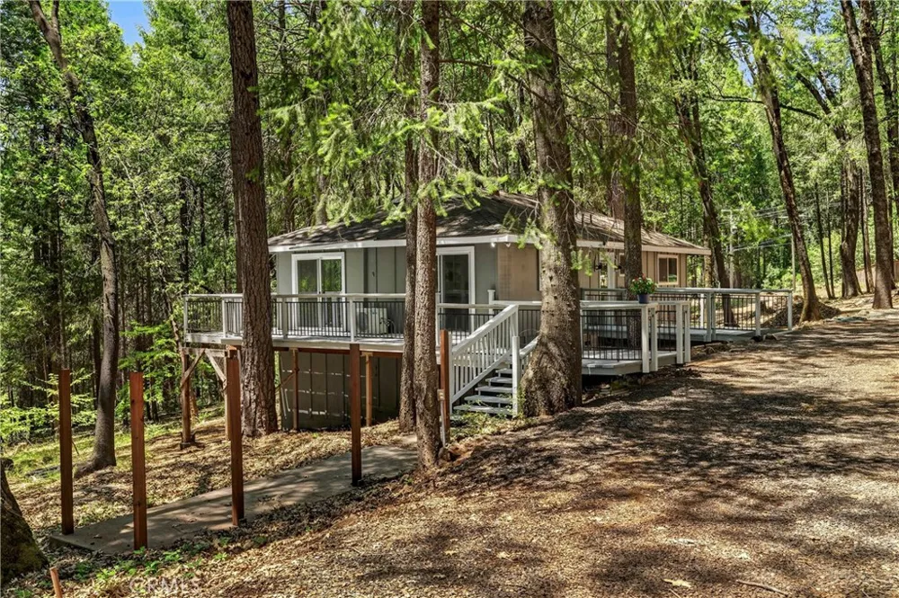 5082 Pine Forest Ranch, CA 95942