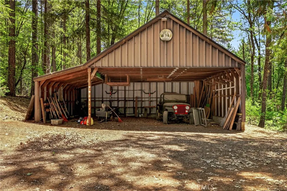 5082 Pine Forest Ranch, CA 95942