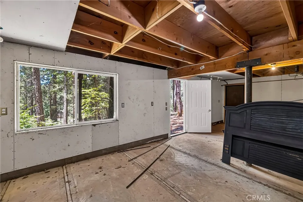 5082 Pine Forest Ranch, CA 95942