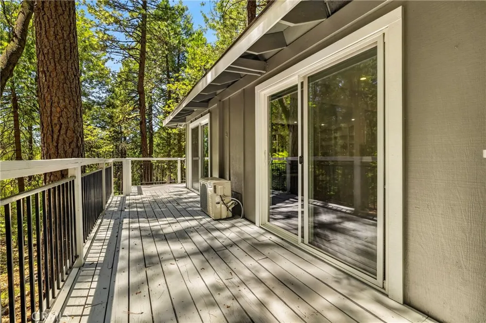 5082 Pine Forest Ranch, CA 95942