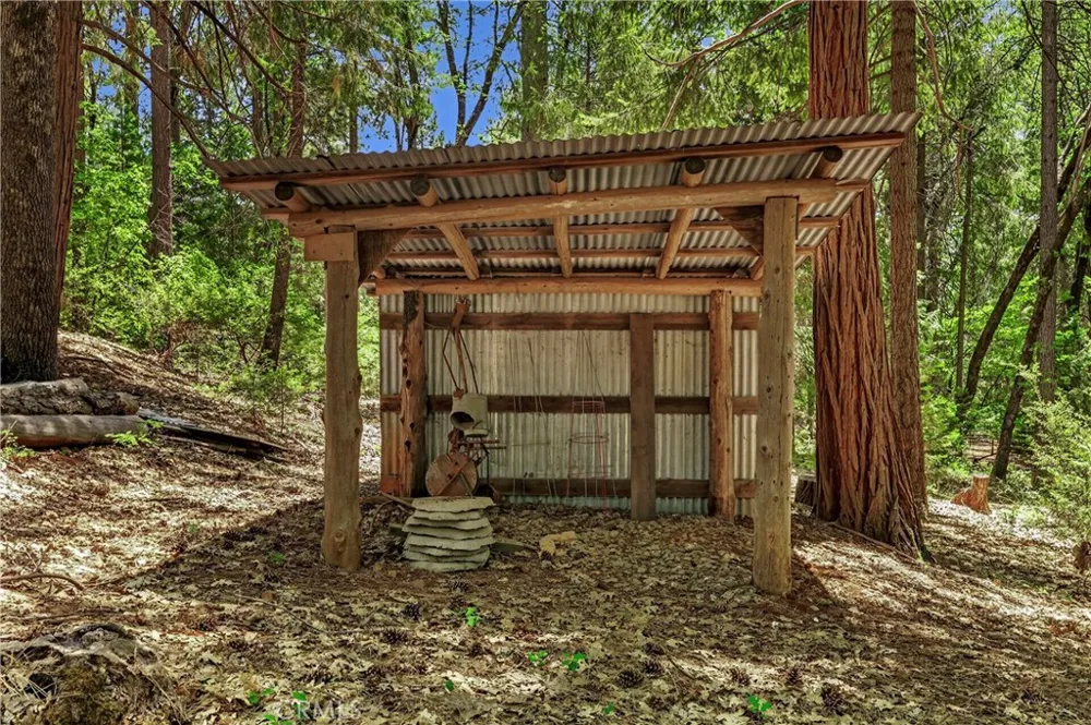 5082 Pine Forest Ranch, CA 95942