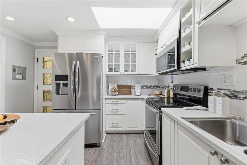 2525 E 19th #32 Signal Hill, CA 90755