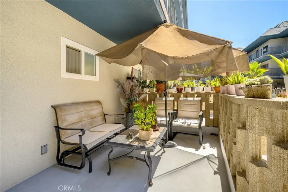 1126 Central Avenue #102 Glendale, CA 91202