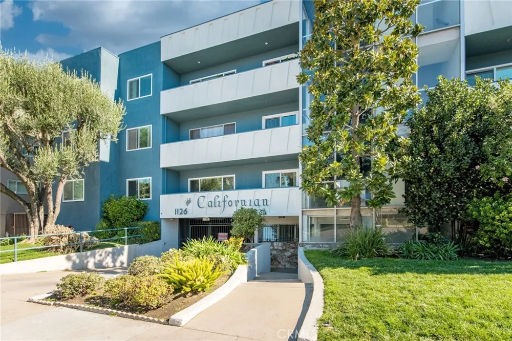 1126 Central Avenue #102 Glendale, CA 91202