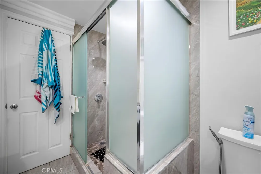 1126 Central Avenue #102 Glendale, CA 91202