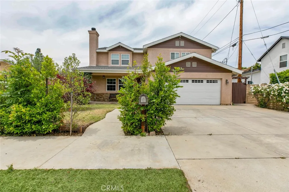 7129 Forbes Avenue Lake Balboa, CA 91406