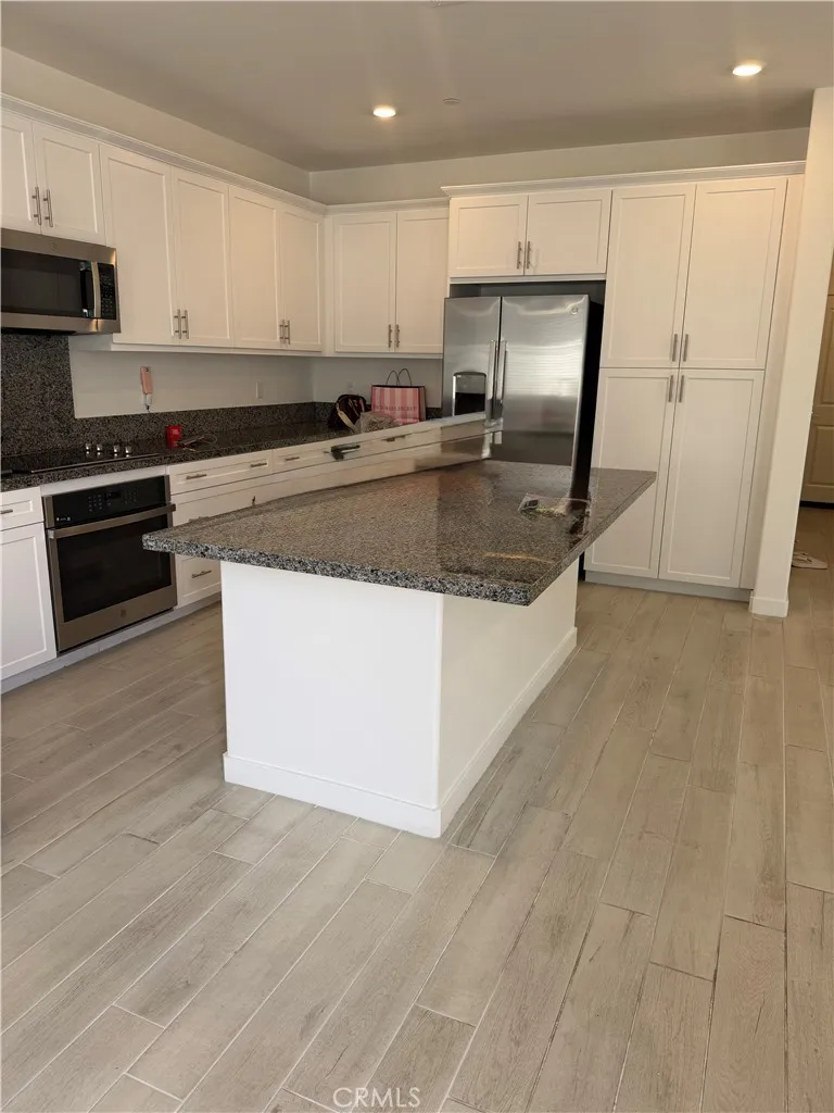 1108 Tomcat Rialto, CA 92376