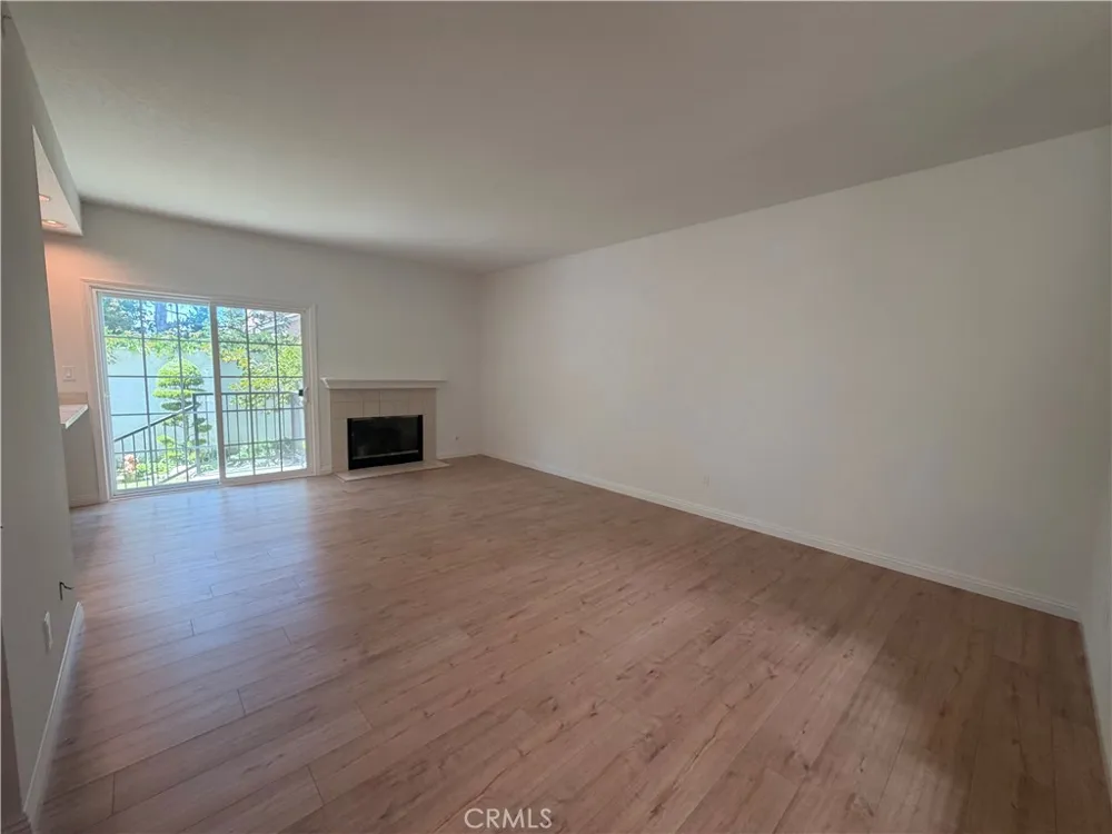 2664 Woodbury Torrance, CA 90503