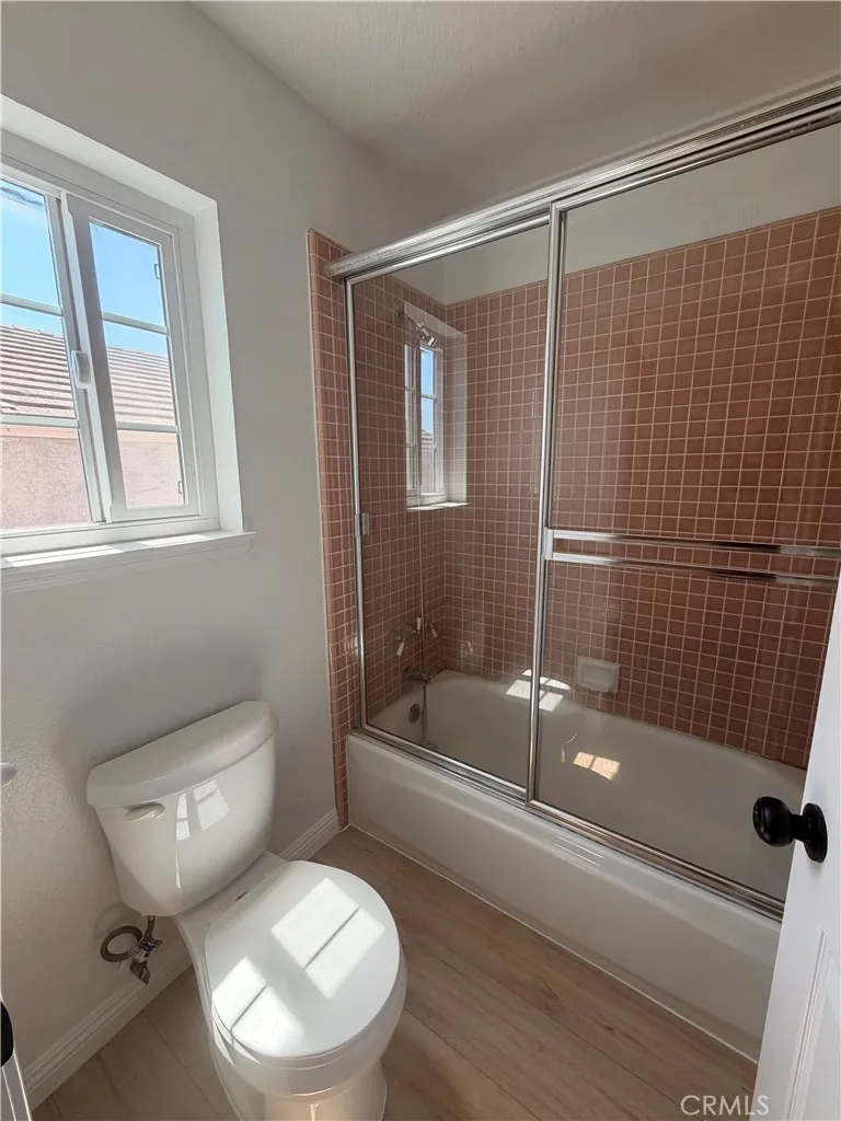 2664 Woodbury Torrance, CA 90503