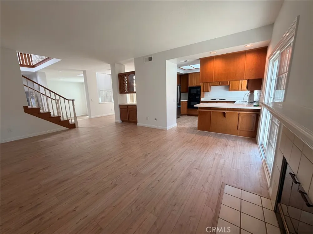 2664 Woodbury Torrance, CA 90503