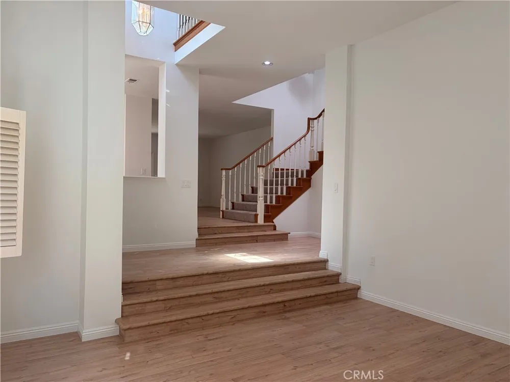 2664 Woodbury Torrance, CA 90503