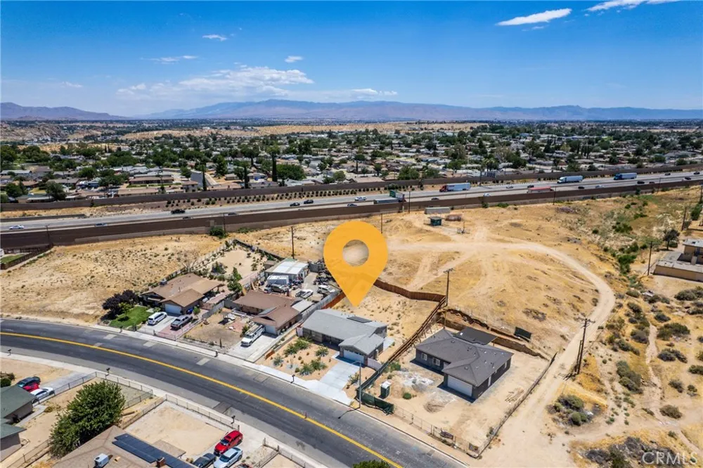 16105 Tawney Ridge Victorville, CA 92394