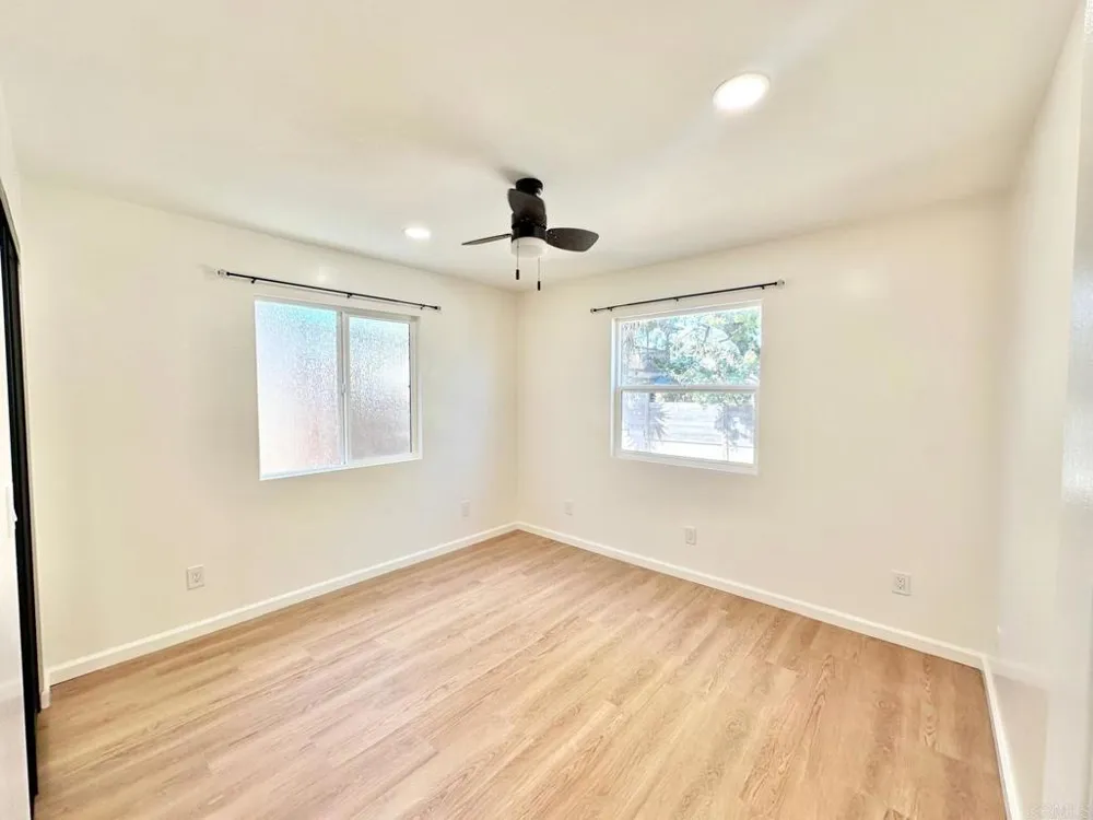 6961 Colorado Ave La Mesa, CA 91942