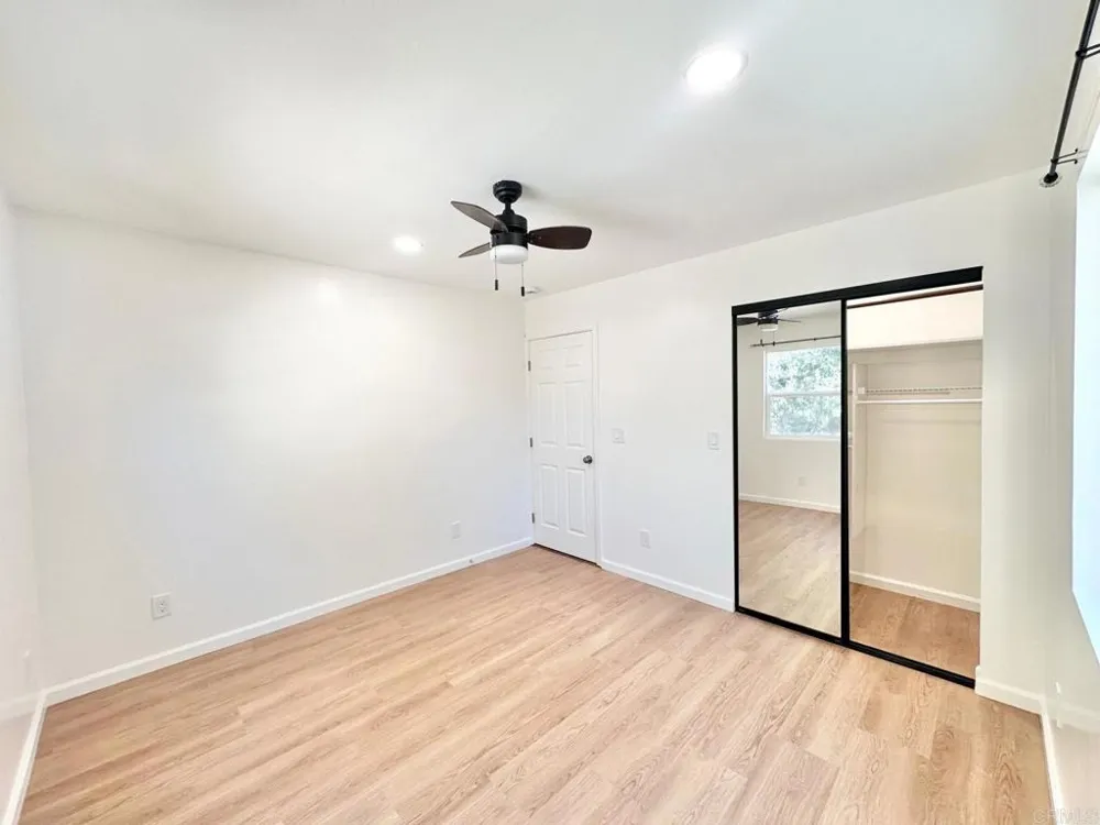 6961 Colorado Ave La Mesa, CA 91942