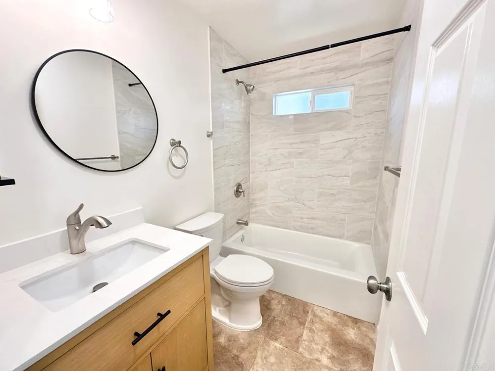 6961 Colorado Ave La Mesa, CA 91942