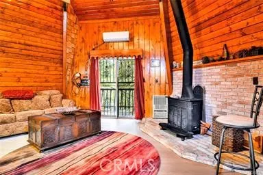 31438 Easy Street Running Springs, CA 92382