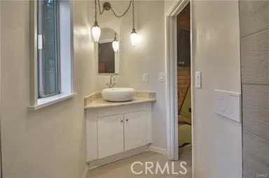 31438 Easy Street Running Springs, CA 92382