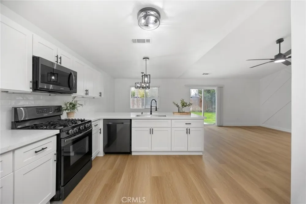 11607 Zancara Bakersfield, CA 93311