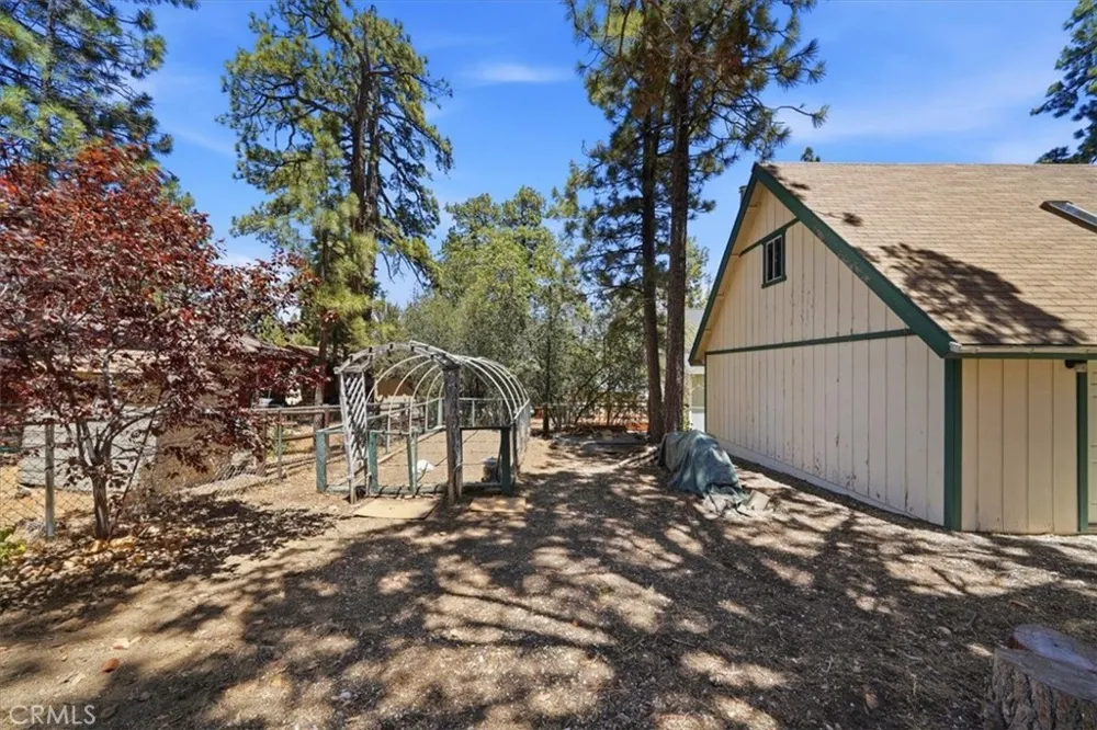 368 Imperial Sugarloaf, CA 92386