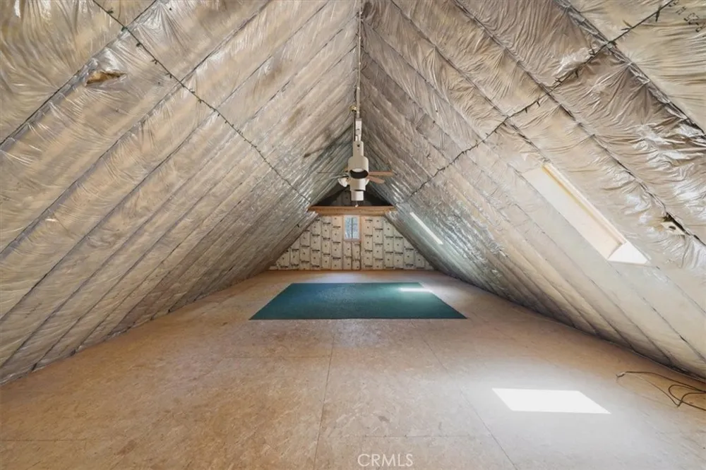368 Imperial Sugarloaf, CA 92386