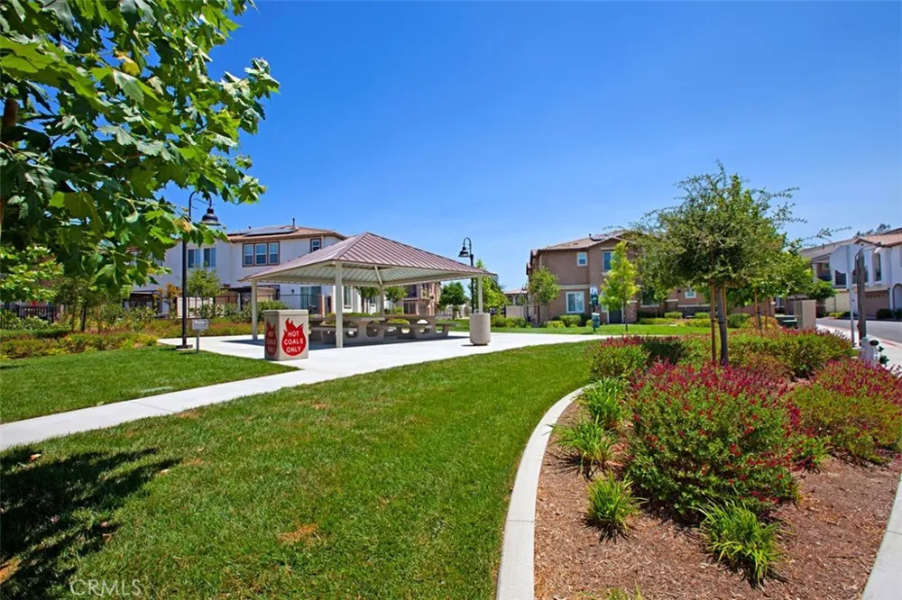 43114 Avenida Abril Temecula, CA 92592