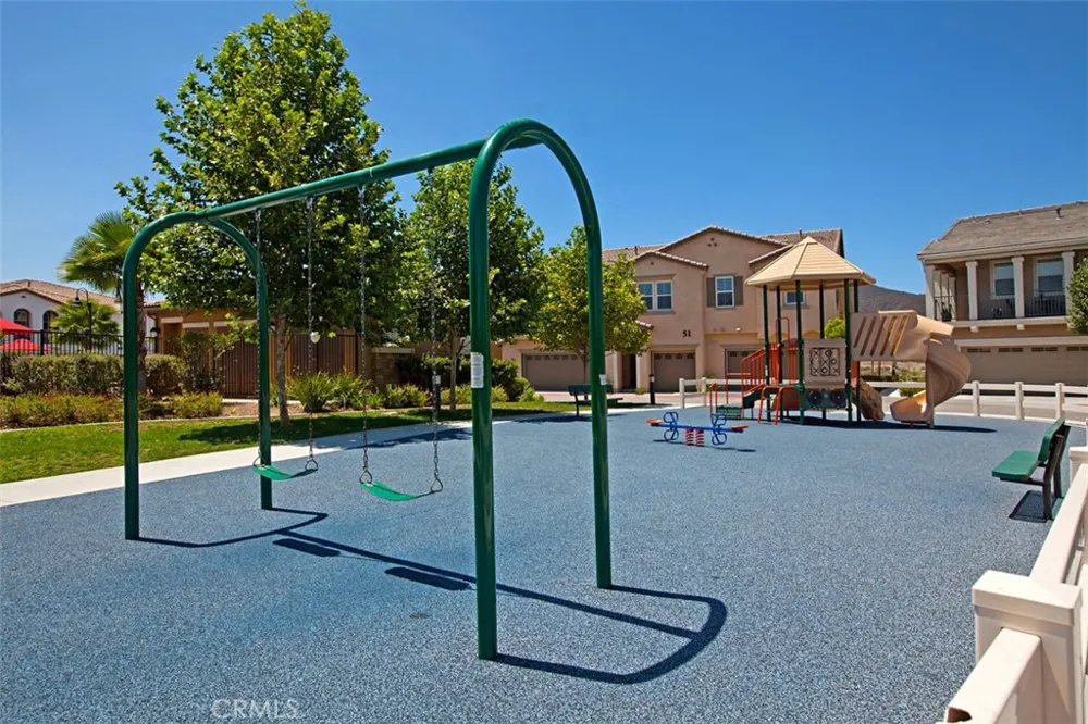 43114 Avenida Abril Temecula, CA 92592