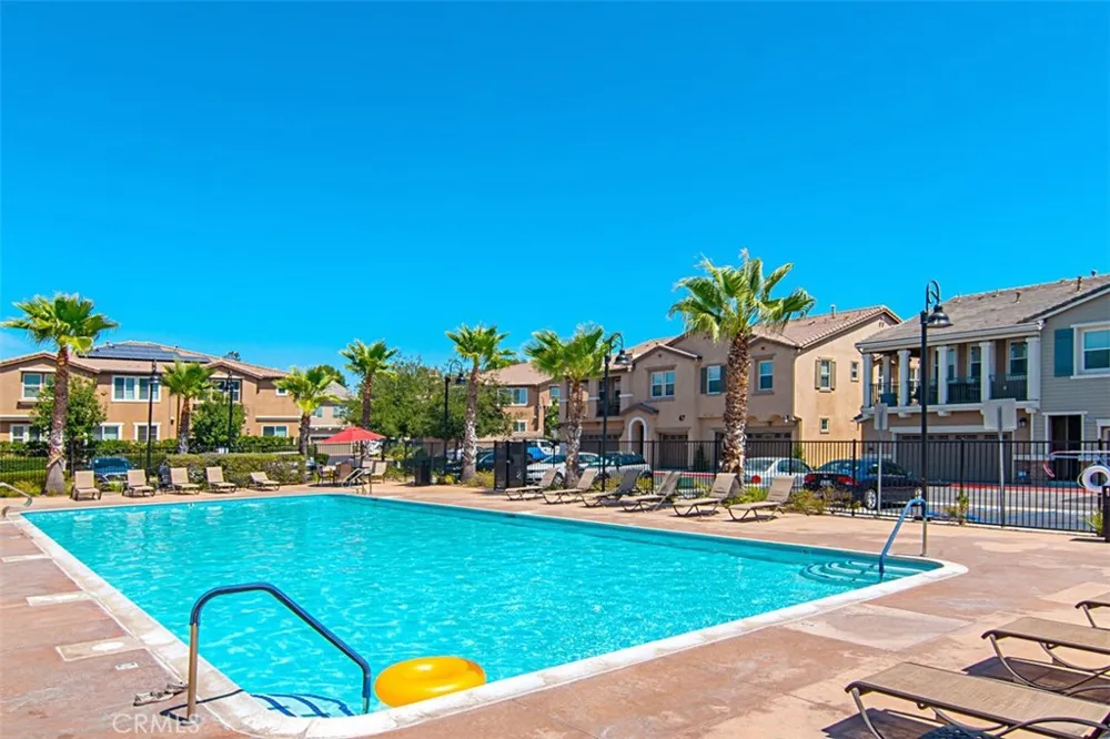 43114 Avenida Abril Temecula, CA 92592