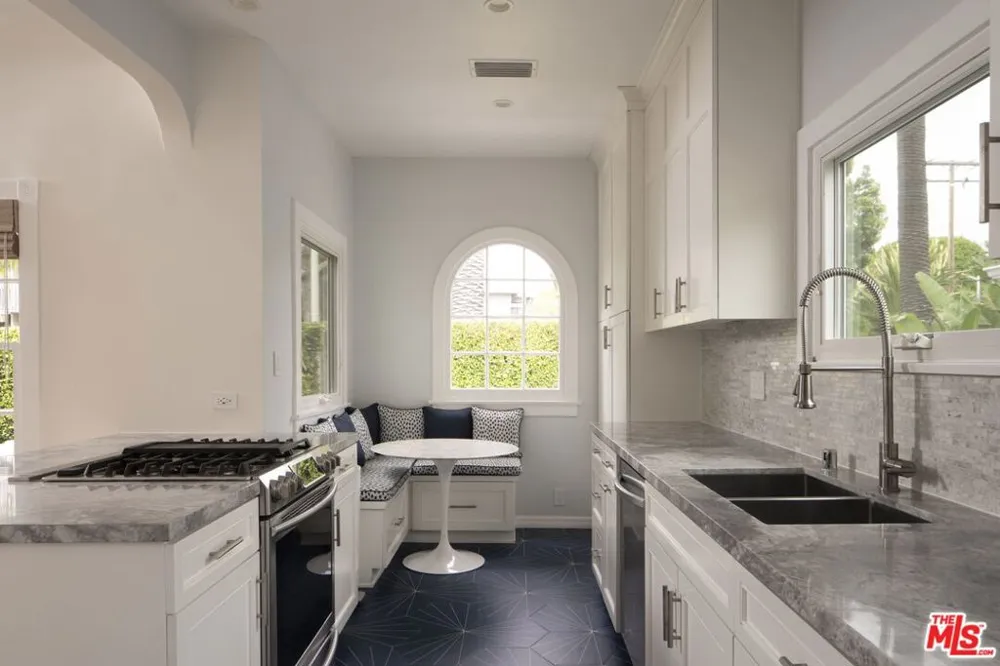 730 Westbourne Drive West Hollywood, CA 90069