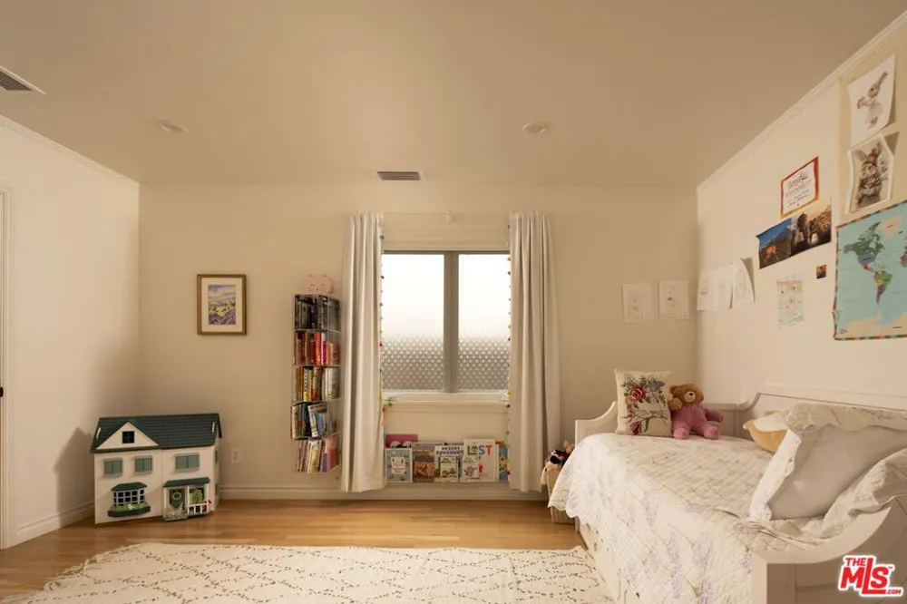 730 Westbourne Drive West Hollywood, CA 90069