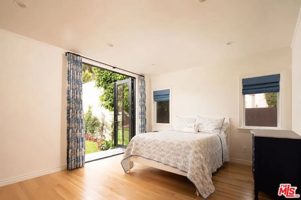 730 Westbourne Drive West Hollywood, CA 90069