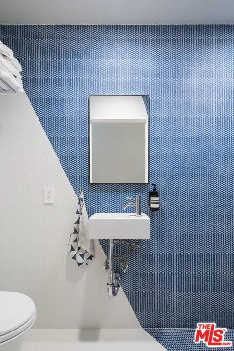 730 Westbourne Drive West Hollywood, CA 90069