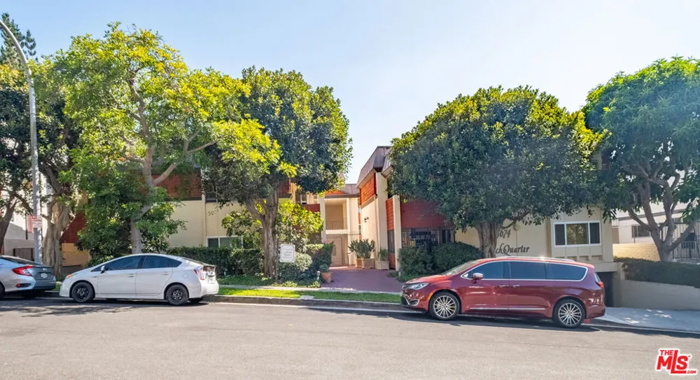 5674 Windsor Way #210 Culver City, CA 90230
