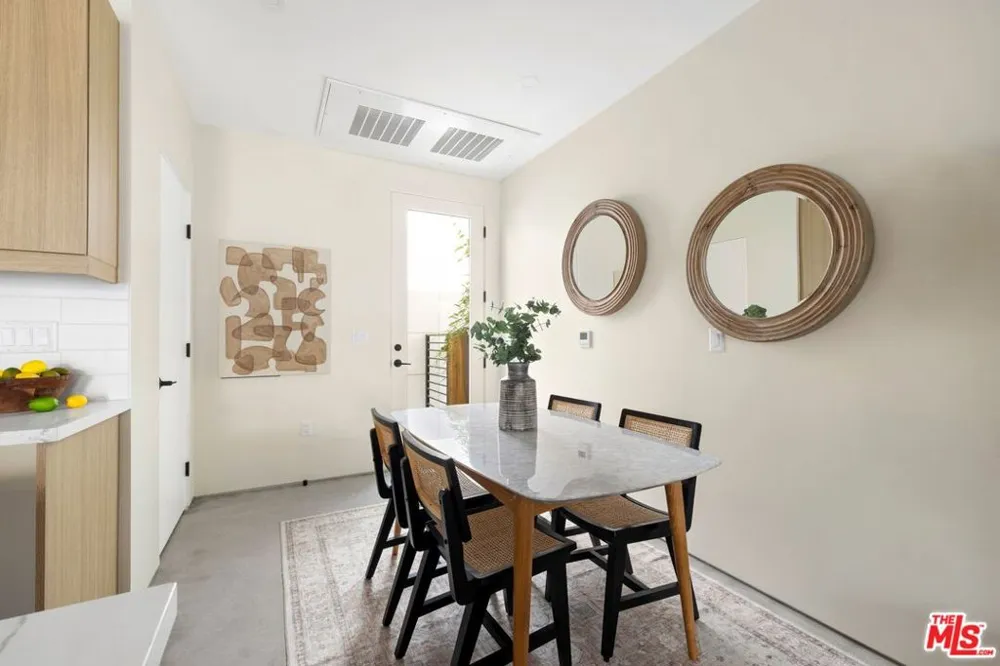 1011 Ogden Drive #102 West Hollywood, CA 90046